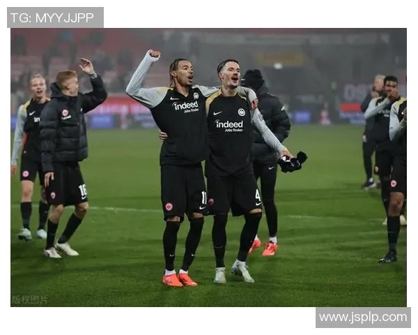 莱比锡RB客场大胜，豪取3-1胜利，法兰克福无力反击